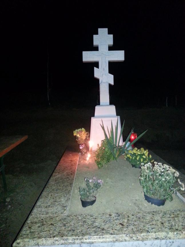 Пам'ятники з мармуру